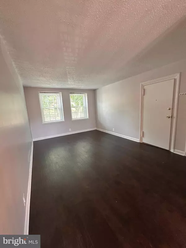 Arlington, VA 22206,2802 S COLUMBUS ST #B2