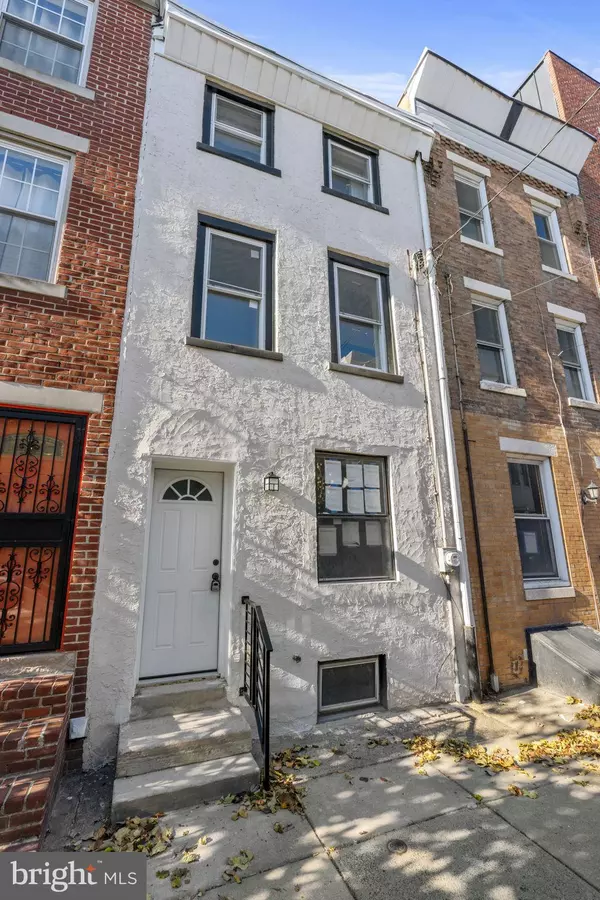 1018 S RANDOLPH ST, Philadelphia, PA 19147