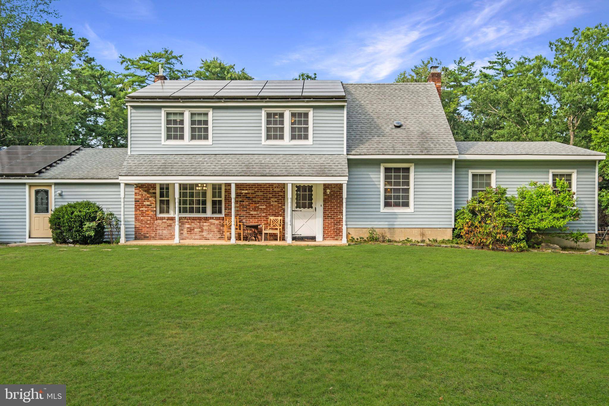 Medford, NJ 08055,2 HOLLY DR
