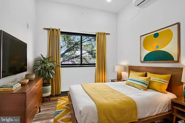 Philadelphia, PA 19125,1935 E HAZZARD ST #303