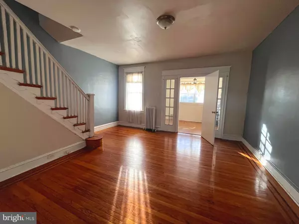 1735 N PEACH ST, Philadelphia, PA 19131