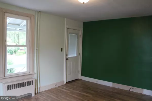 Malvern, PA 19355,72 SPROUL RD