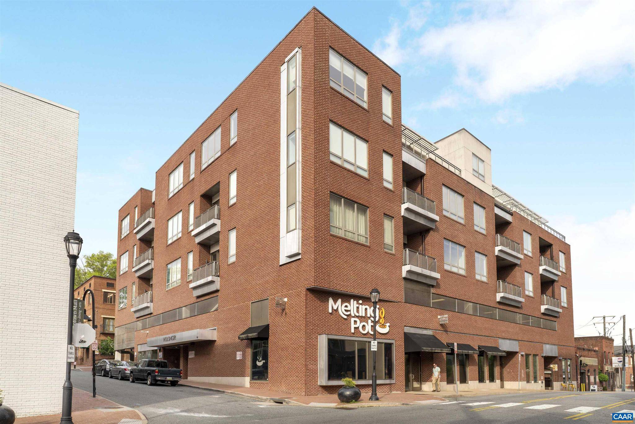 112 SE 5TH ST #3D, Charlottesville, VA 22902