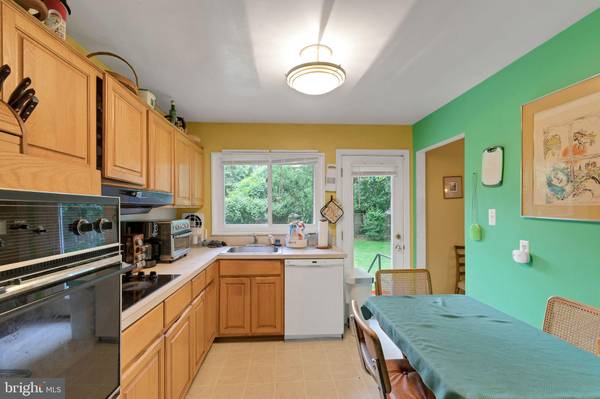 Bethesda, MD 20817,8613 HARTSDALE AVE