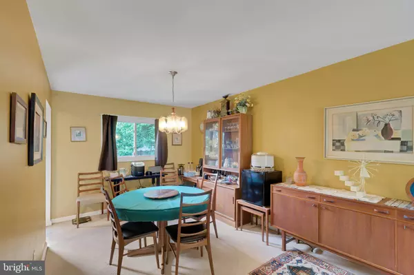 Bethesda, MD 20817,8613 HARTSDALE AVE