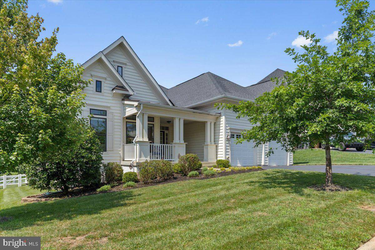 Round Hill, VA 20141,35946 SHREWSBURY CT