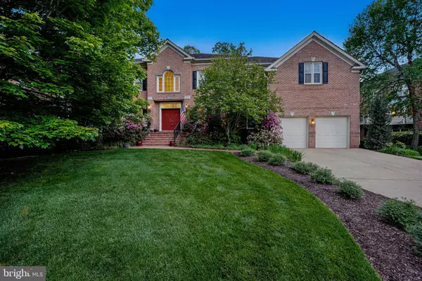 1813 SOLITAIRE LN, Mclean, VA 22101
