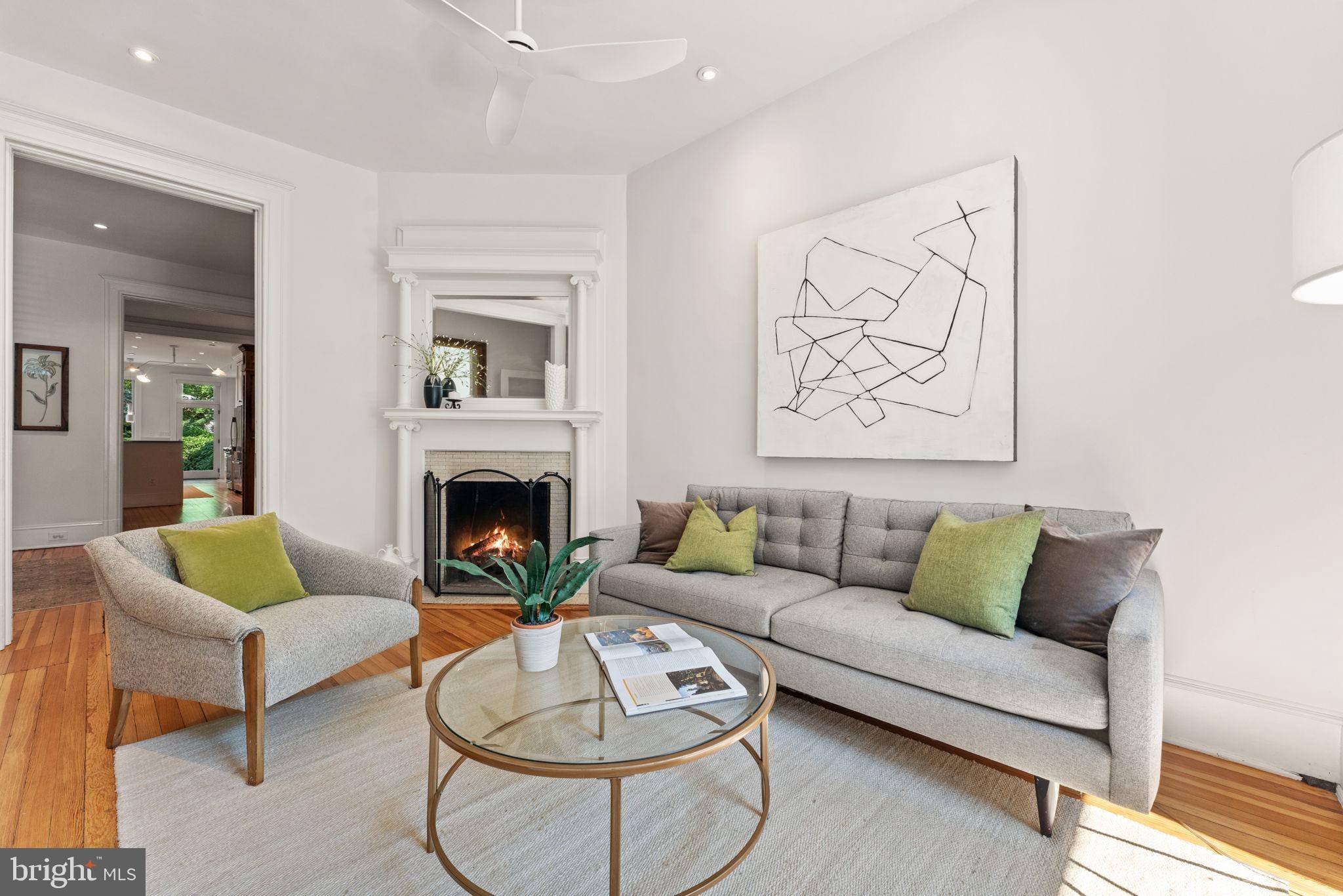 Washington, DC 20003,111 8TH ST SE