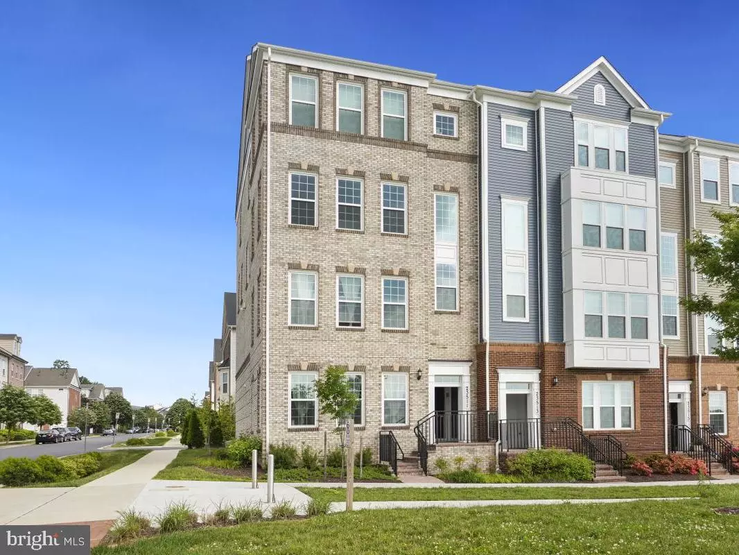 Clarksburg, MD 20871,23511 PUBLIC HOUSE RD #101