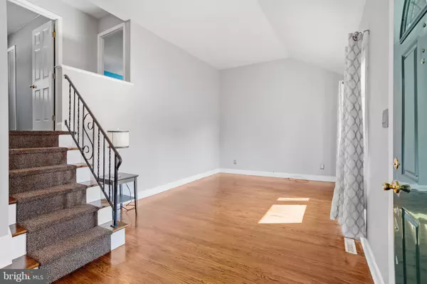 Delran, NJ 08075,809 COLBY AVE