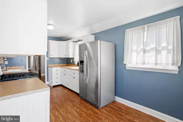 Delran, NJ 08075,809 COLBY AVE