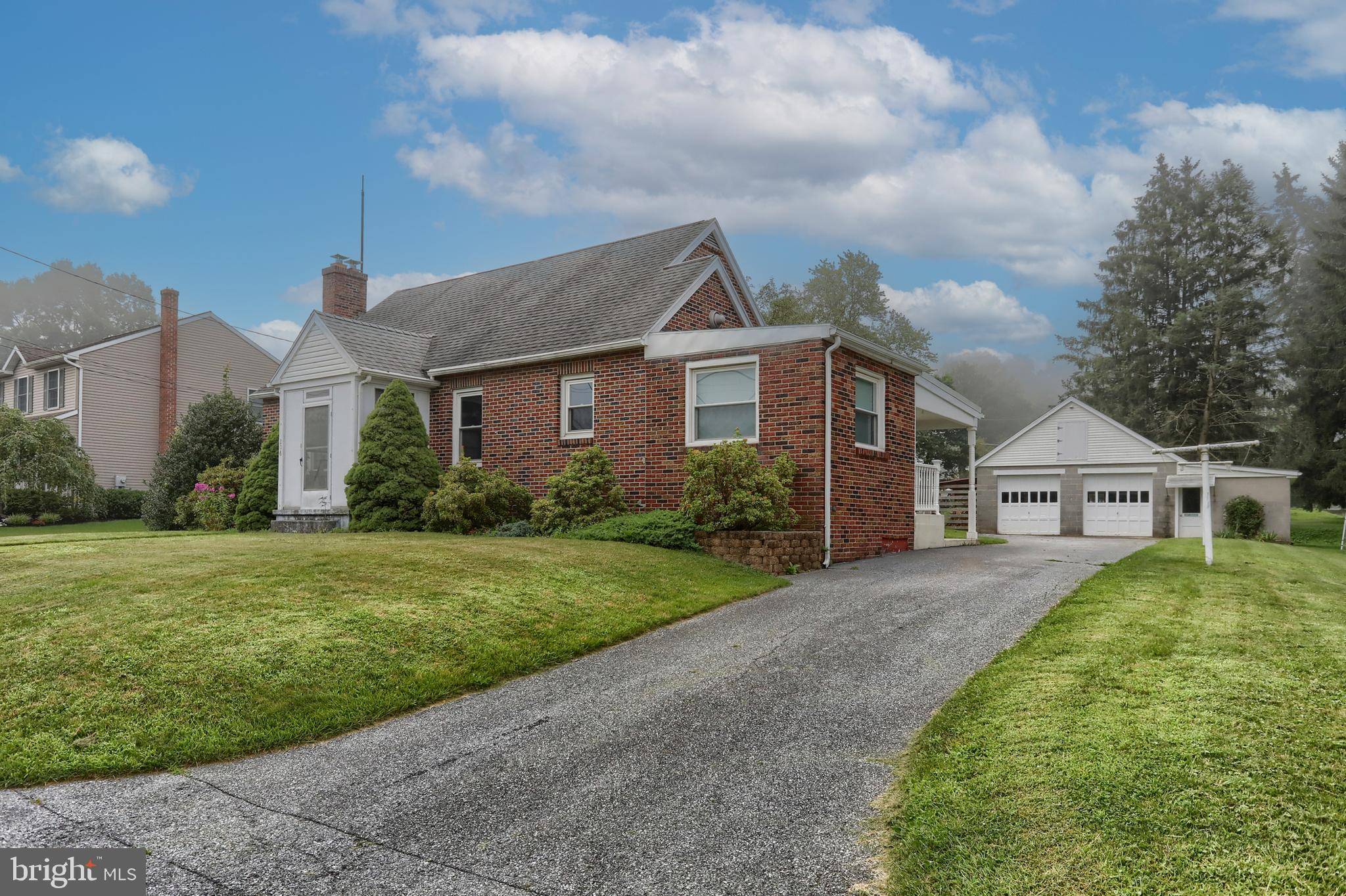 206 REX, Lebanon, PA 17042