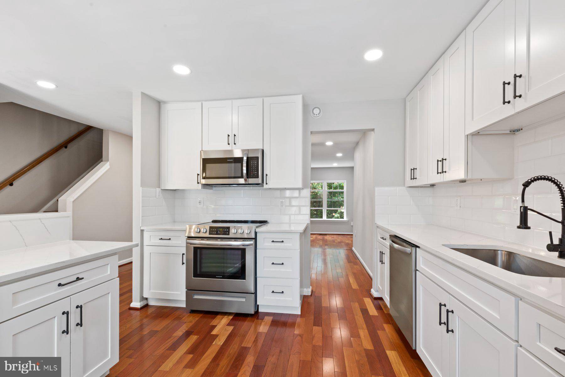 Springfield, VA 22152,6187 GREEN HOLLOW CT