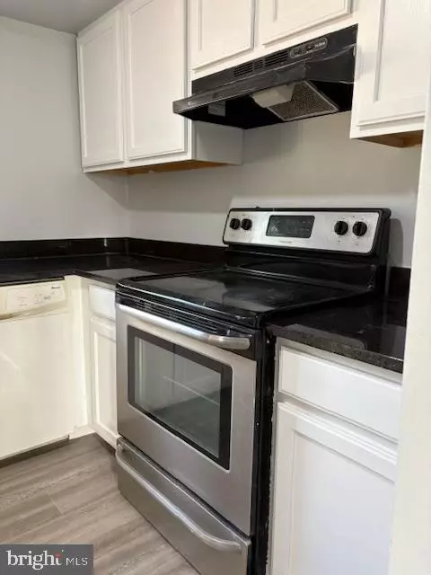 Columbia, MD 21046,9218 CONNELL CT