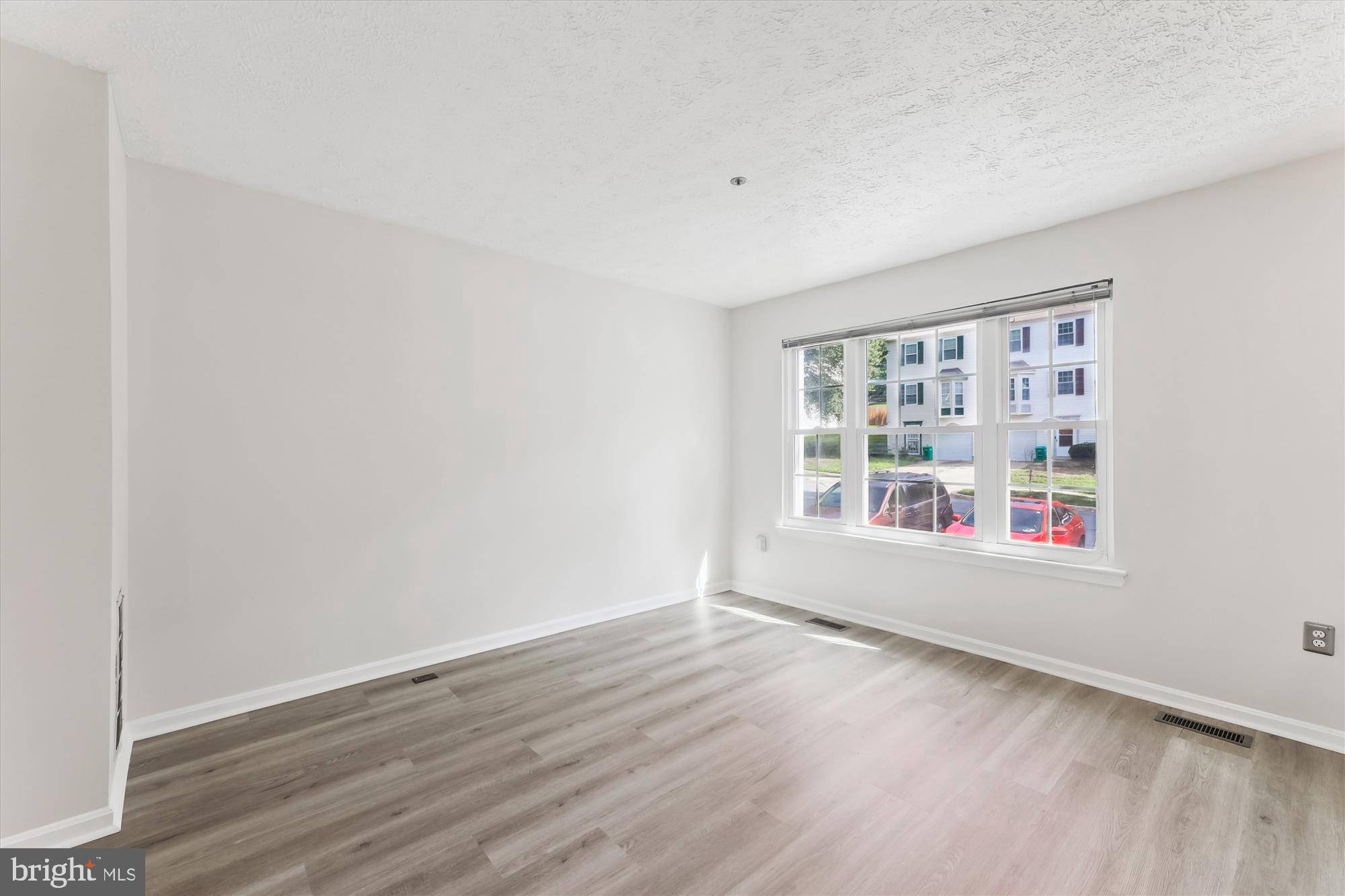 Suitland, MD 20746,4125 SILVER PARK TER