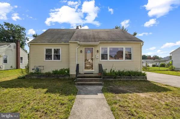 735 YALE TER, Vineland, NJ 08360