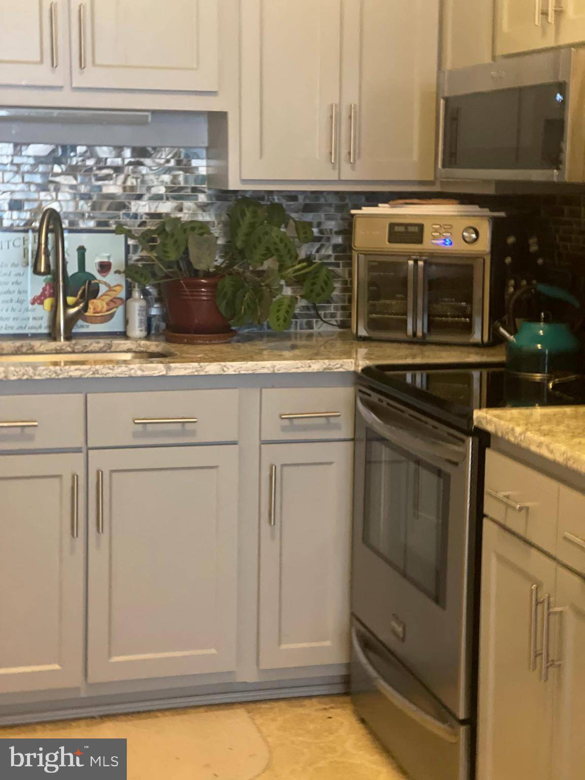 Alexandria, VA 22309,3825 MIRAMONTE PL #108B