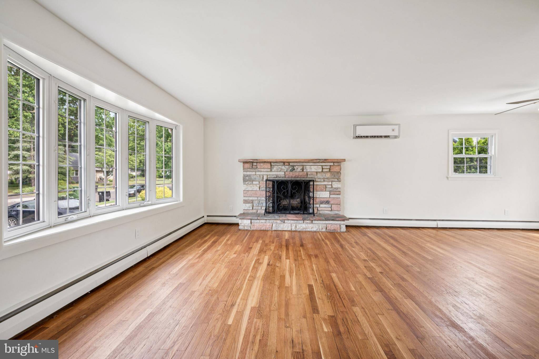 Pitman, NJ 08071,510 ELM AVE