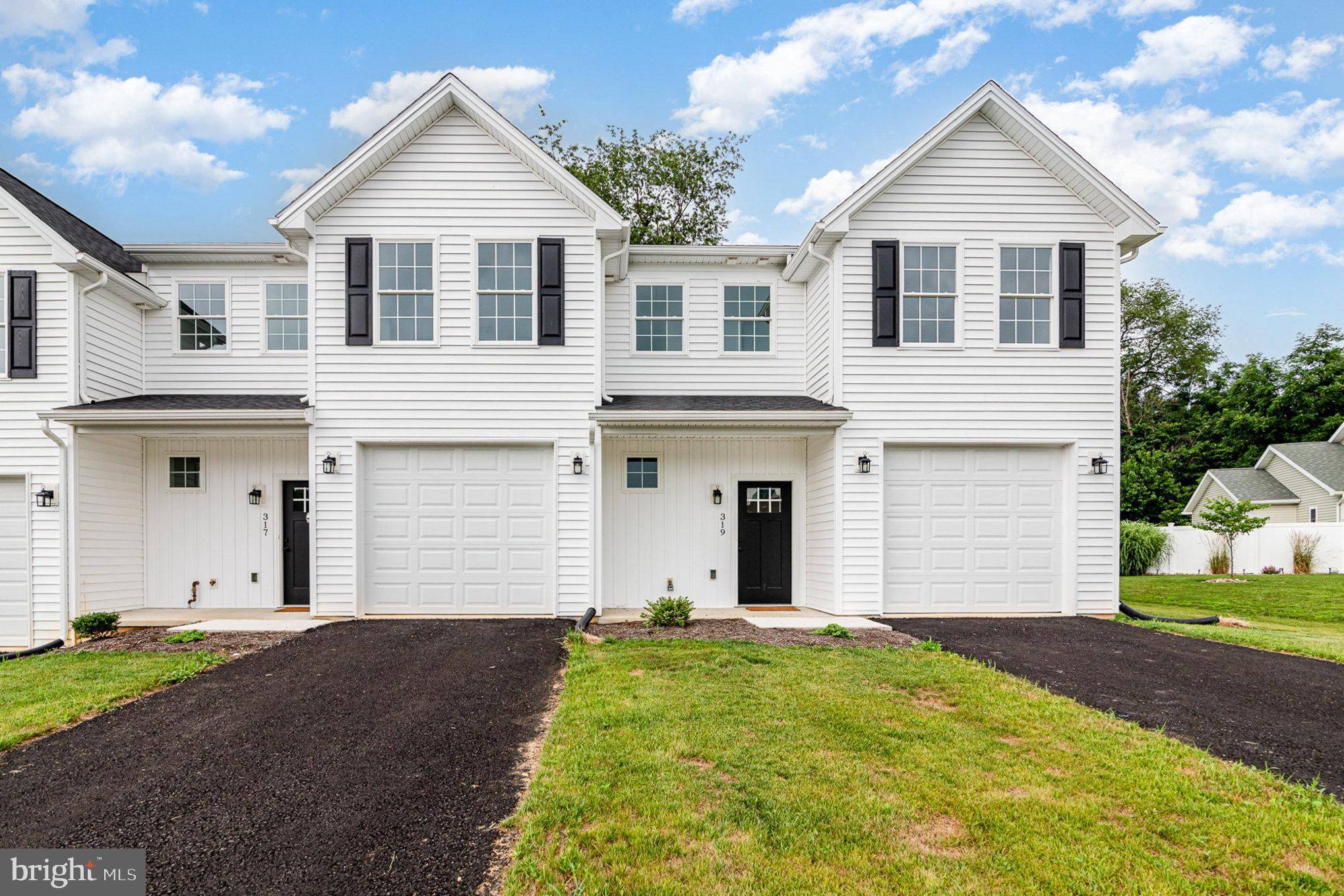 Carlisle, PA 17013,317 PELHAM CT