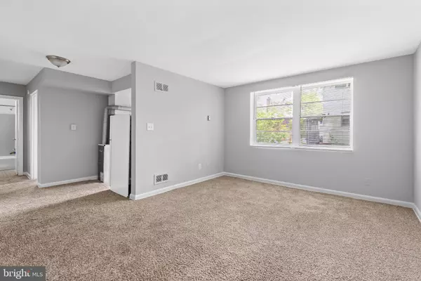 Washington, DC 20032,206 TRENTON PL SE #301