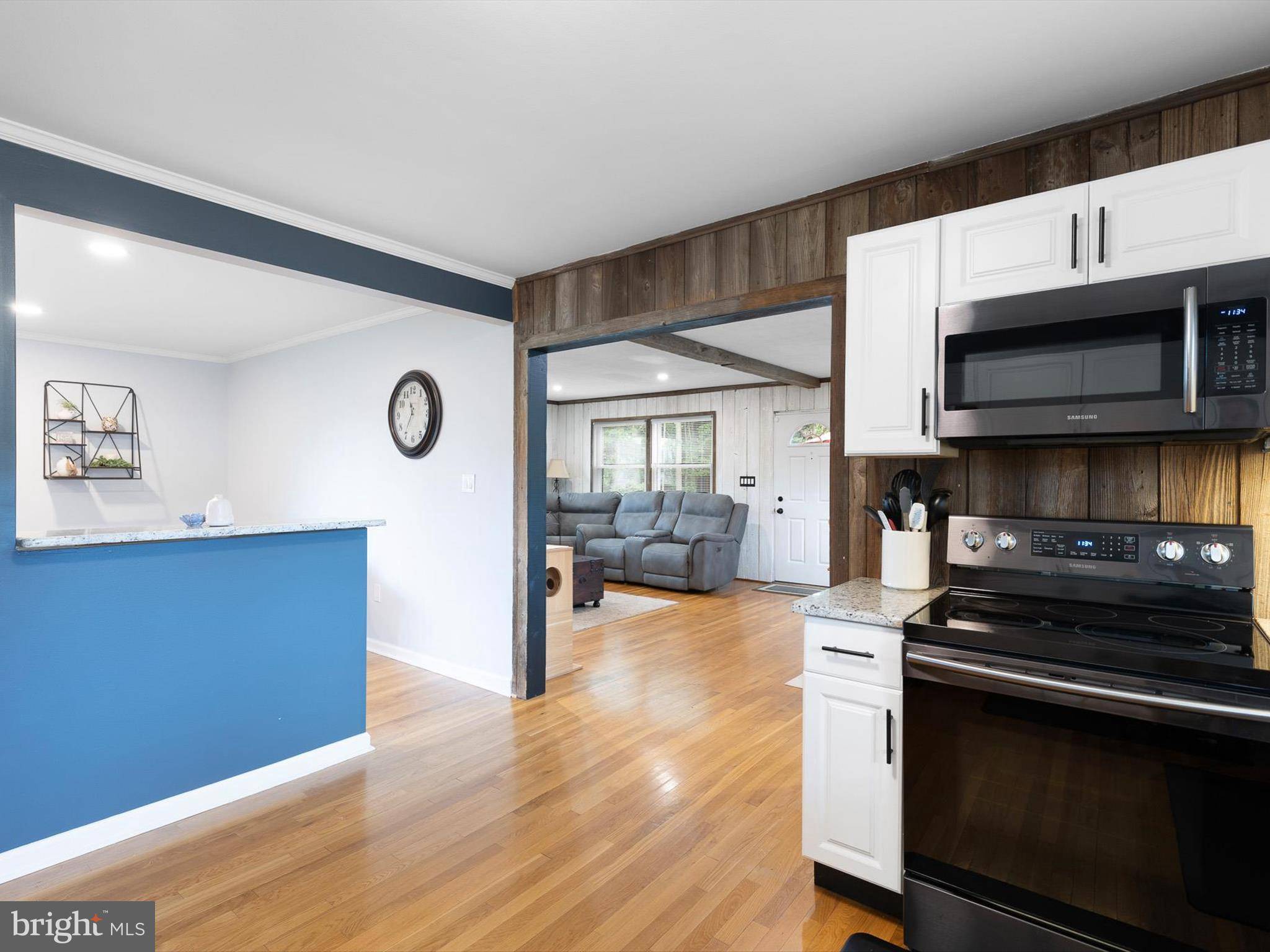 Bear, DE 19701,103 SMITH LN