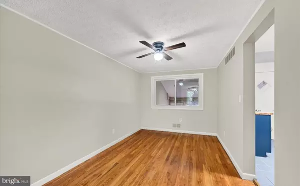 Essex, MD 21221,1016 FOXCROFT LN