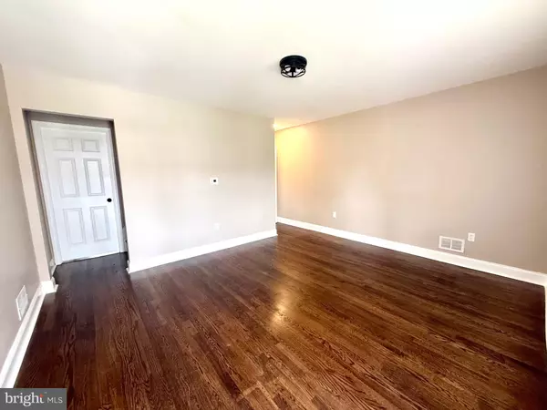 Baltimore, MD 21222,8103 GRAY HAVEN RD