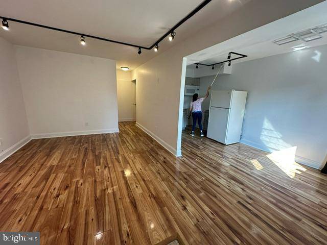 Philadelphia, PA 19116,10016 FERNDALE ST