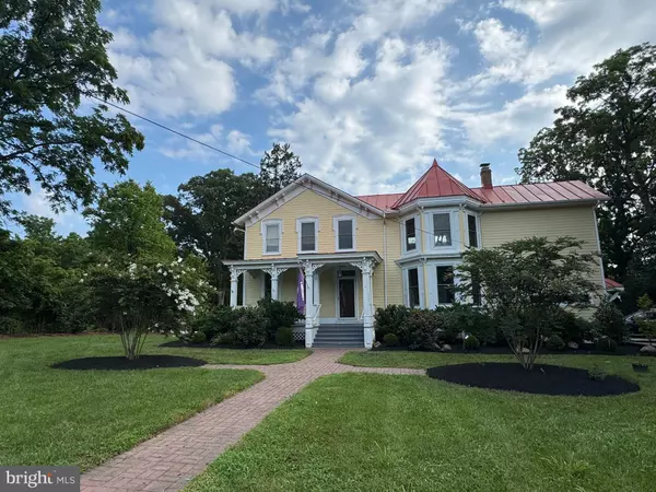 120 W COLONIAL HWY, Hamilton, VA 20158