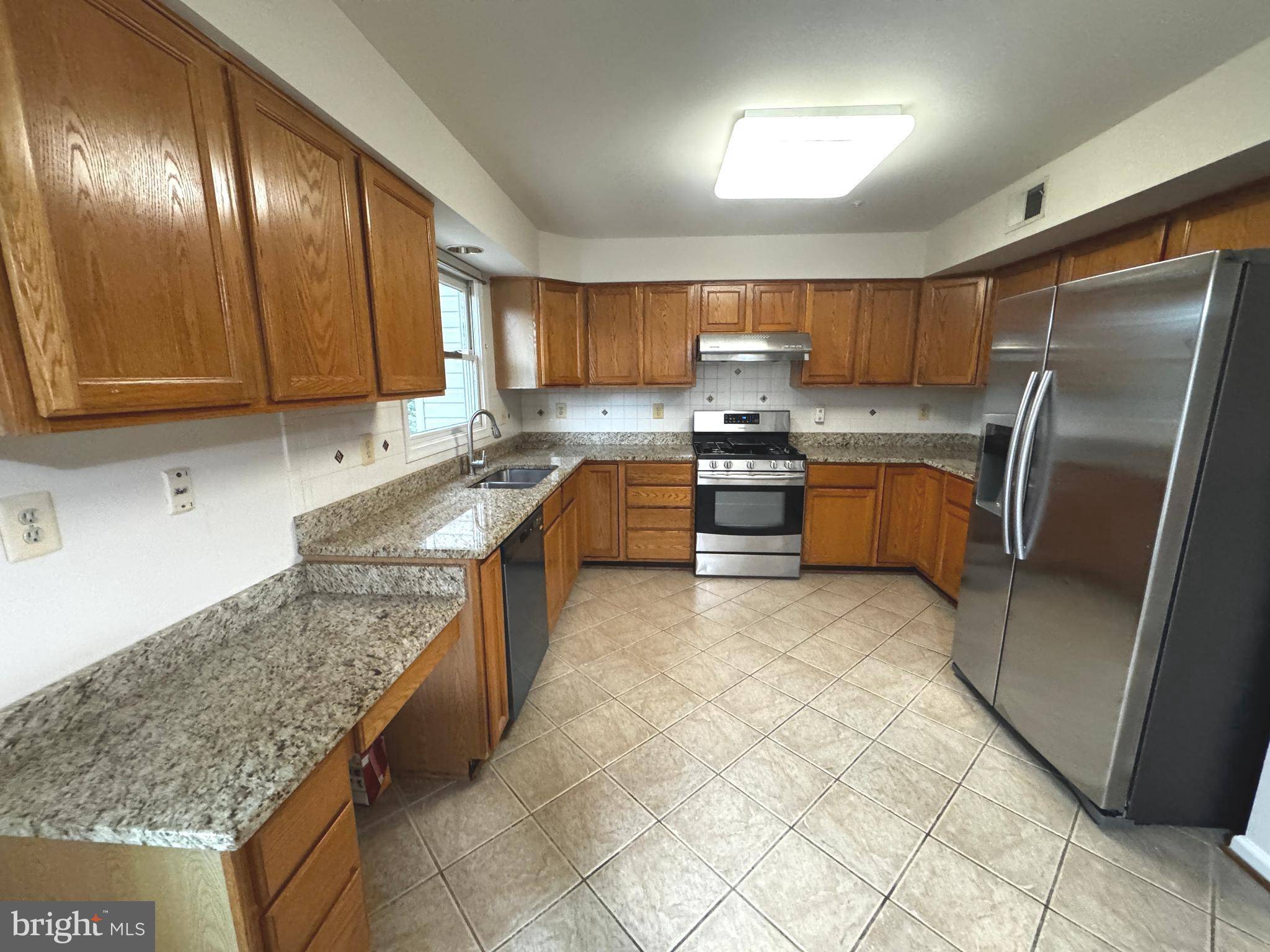Rockville, MD 20850,10177 TREBLE CT