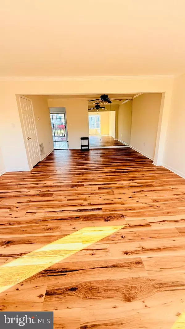 Woodbridge, VA 22192,3532 NEXUS CT