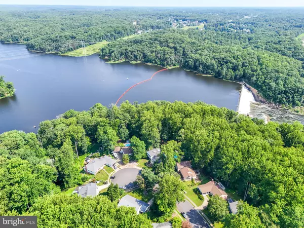 Woodbridge, VA 22192,12006 SKIPJACK CT