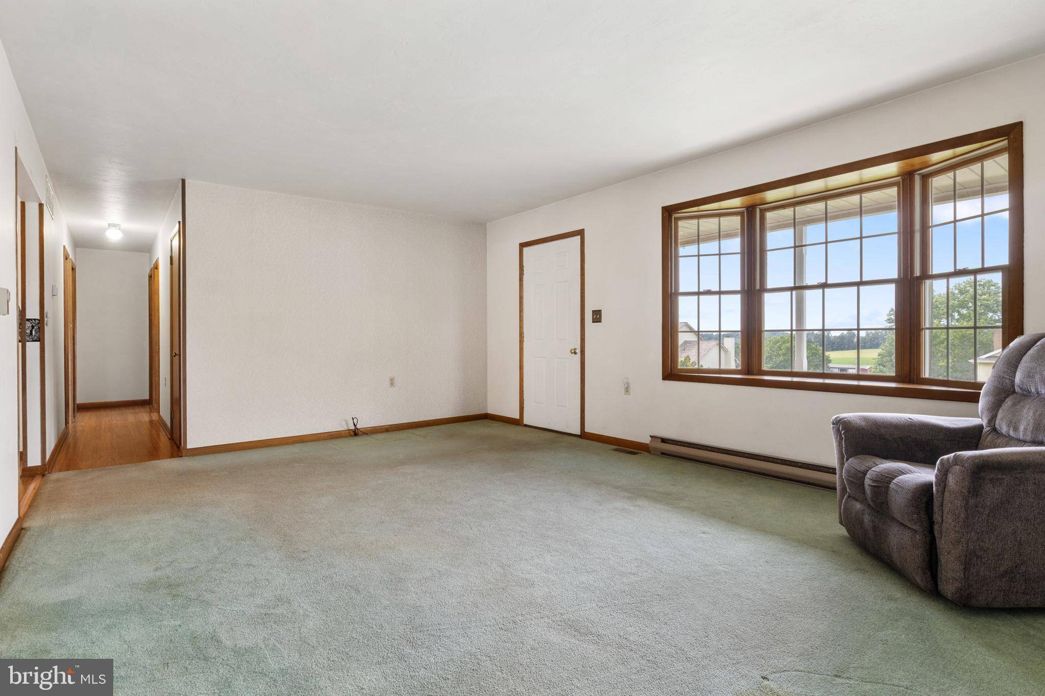 Hanover, PA 17331,186 SKYLITE DR