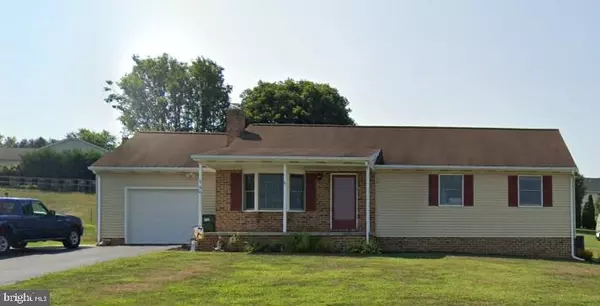 Hanover, PA 17331,186 SKYLITE DR
