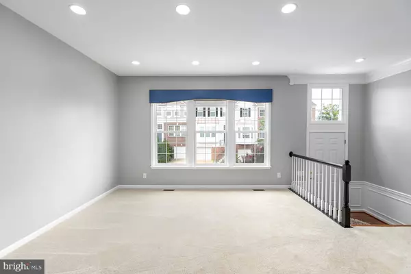 Ashburn, VA 20148,43797 VIRGINIA MANOR TER