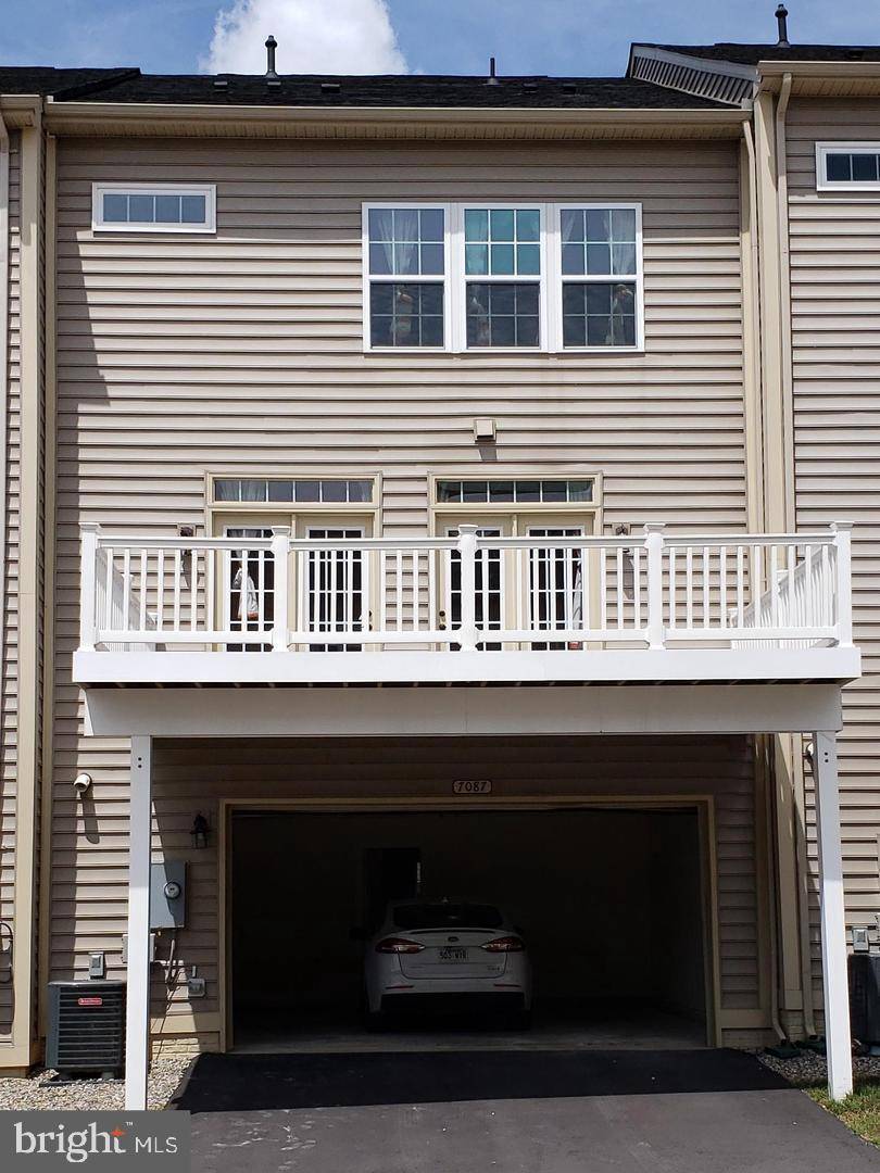 Gainesville, VA 20155,7087 DARBEY KNOLL DR