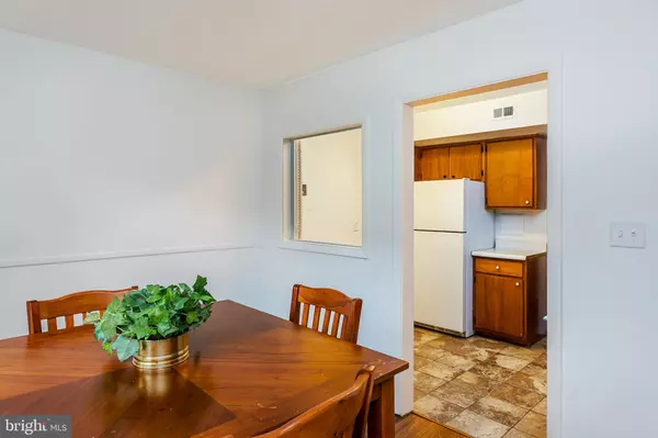 Columbia, MD 21044,5005 GREEN MOUNTAIN CIR #1