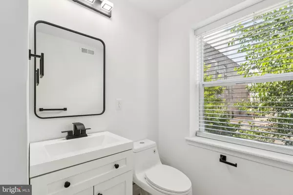 Philadelphia, PA 19122,434 W NORRIS ST #2