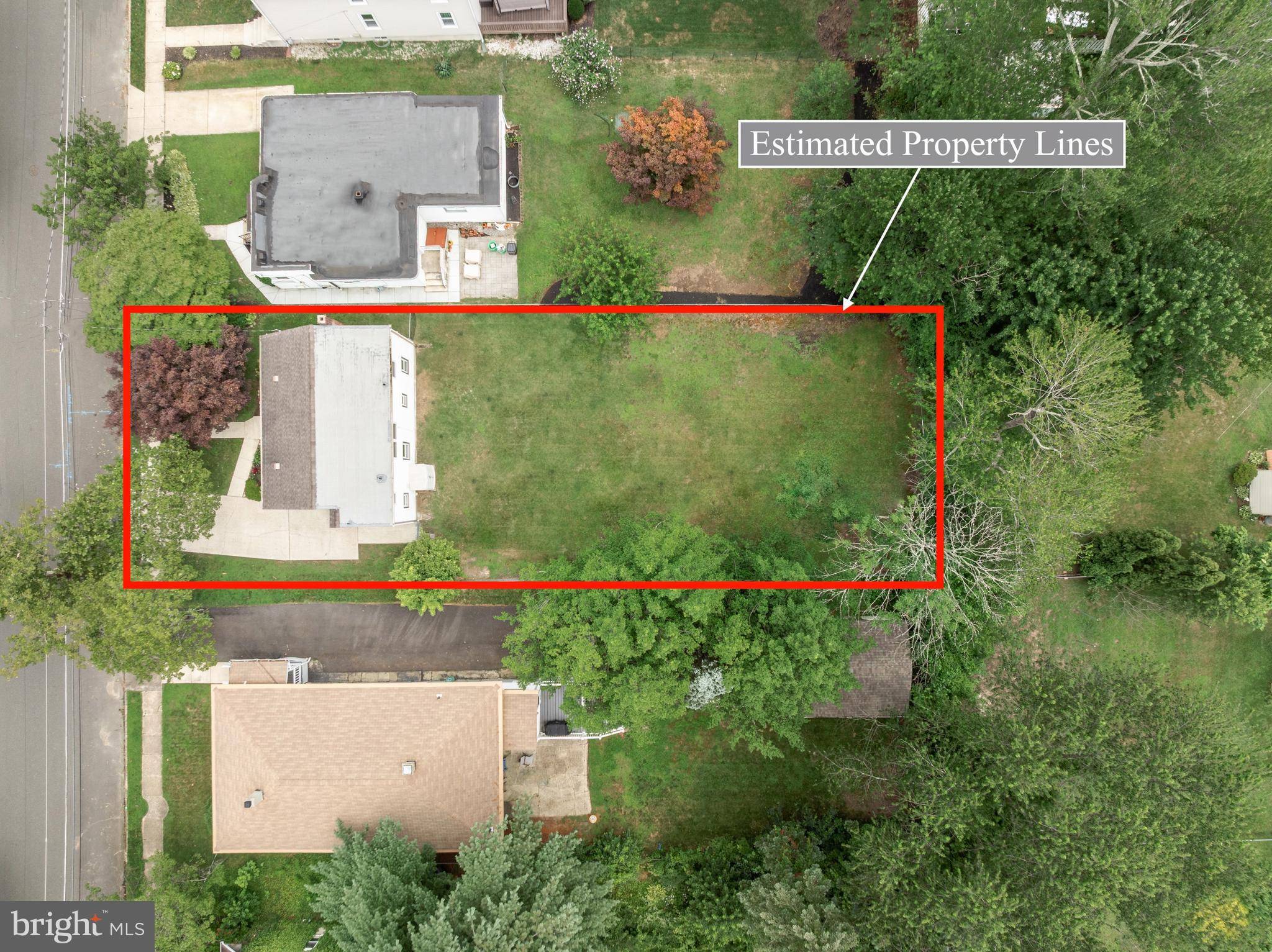 Barrington, NJ 08007,328 READING AVE