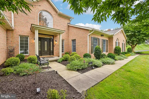 Pikesville, MD 21208,2 HURLINGHAM CT