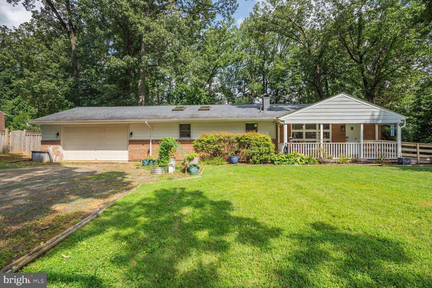 6612 KEENE DR, Springfield, VA 22152