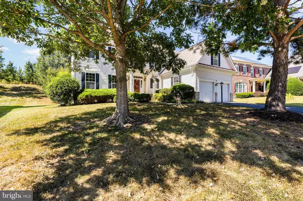 Triangle, VA 22172,19176 POTOMAC CREST DR