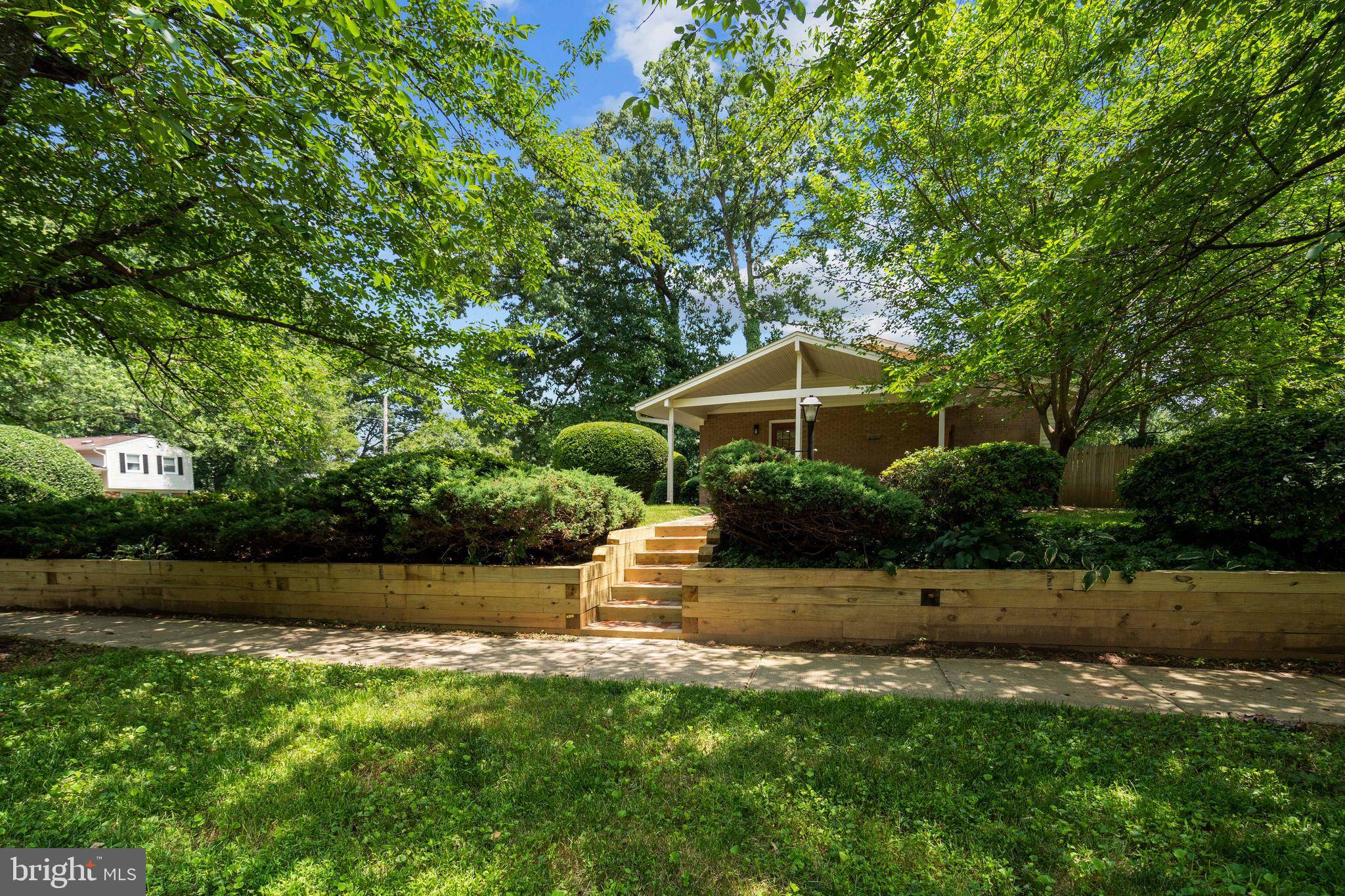 Rockville, MD 20853,14016 BAUER DR