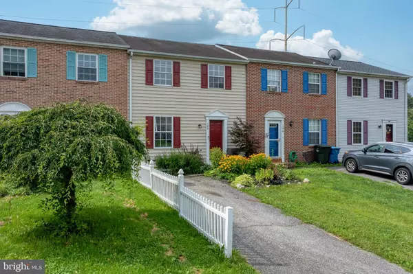 Columbia, PA 17512,146 STONE HOUSE LN