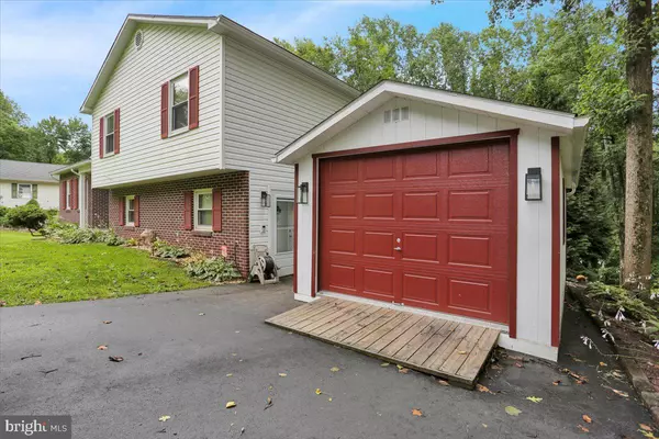 Birdsboro, PA 19508,632 HOPEWELL ST