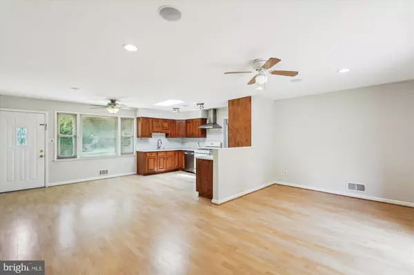 Springfield, VA 22151,5309 JUXON PL
