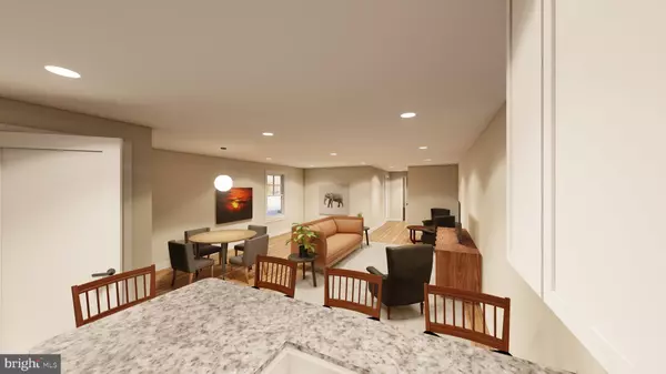 Souderton, PA 18964,30 W BROAD ST #SUITE 7