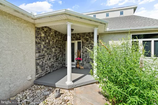 Gilbertsville, PA 19525,213 CROSS RD