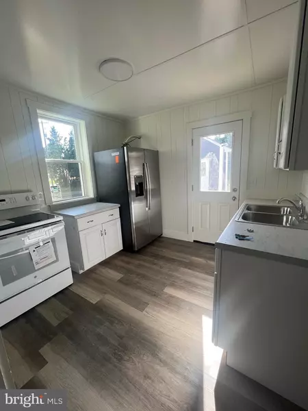2 DRYTOWN RD #A, Holtwood, PA 17532