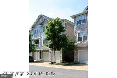 Fairfax, VA 22033,12739 FAIR BRIAR LN #12739